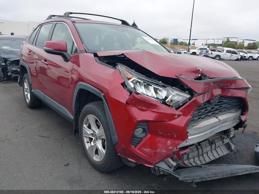 2019 Toyota Rav 4 VIN JTMW1RFV7KJ014568 IAAI salvage auction — FRONT END, Salvage Title, sold $4,850 on 2026-07-23 (photo 1)