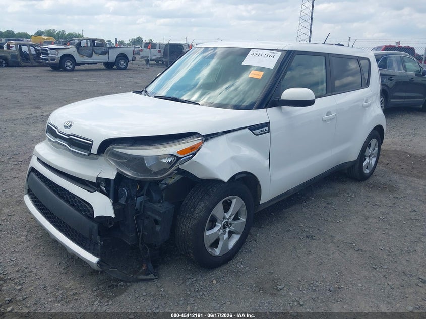 2018 Kia Soul VIN KNDJP3A58J7888646 IAAI salvage auction — LEFT FRONT, Clear (Arkansas), sold $25 on 2026-07-29 (photo 2)