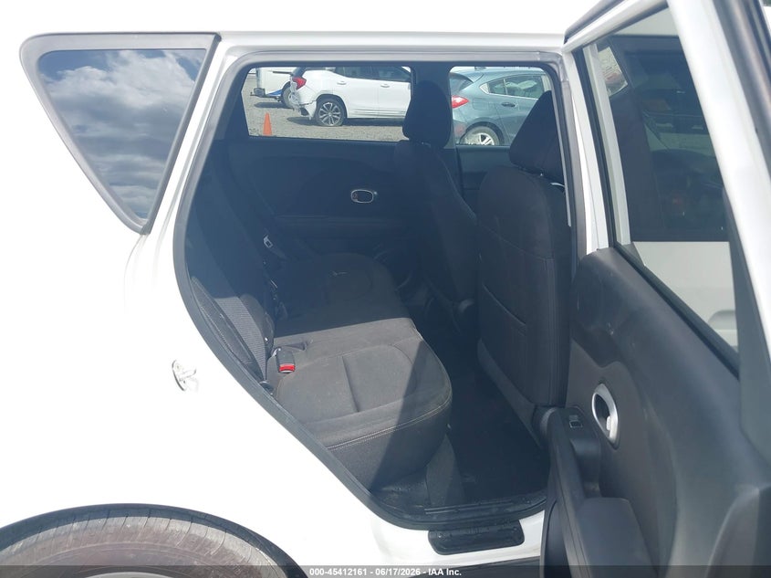 2018 Kia Soul VIN KNDJP3A58J7888646 IAAI salvage auction — LEFT FRONT, Clear (Arkansas), sold $25 on 2026-07-29 (photo 8)