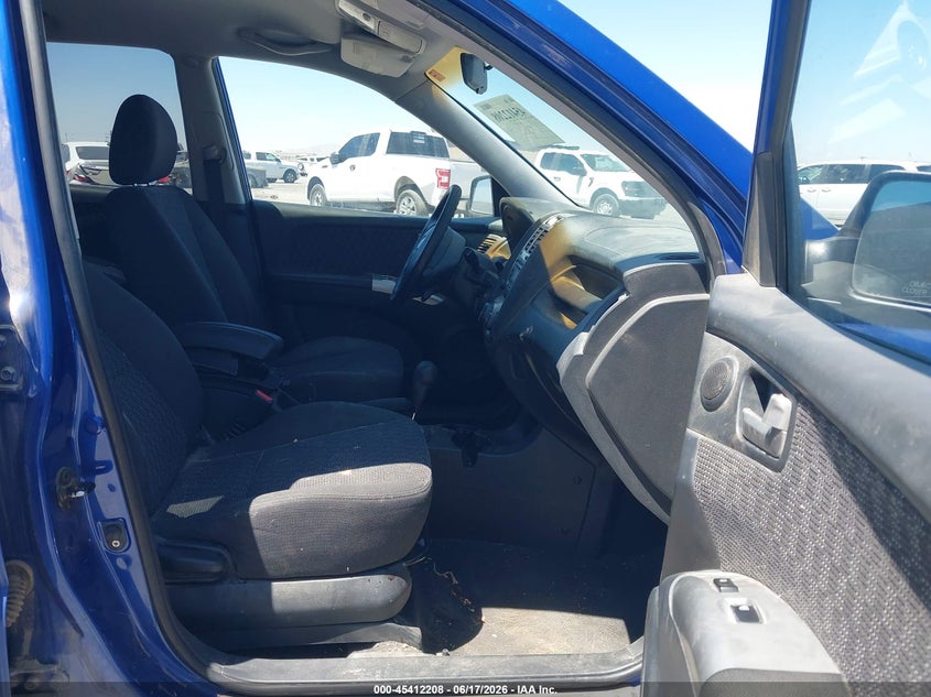 2005 Kia Sportage VIN KNDJF723157128362 IAAI salvage auction — NORMAL WEAR, Clear (California), sold $375 on 2026-07-09 (photo 5)