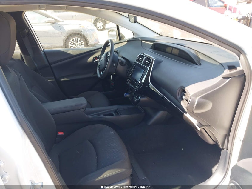 2021 Toyota Prius VIN JTDKAMFU2M3134732 IAAI salvage auction — REAR END, Salvage Title, sold $5,000 on 2026-07-14 (photo 5)