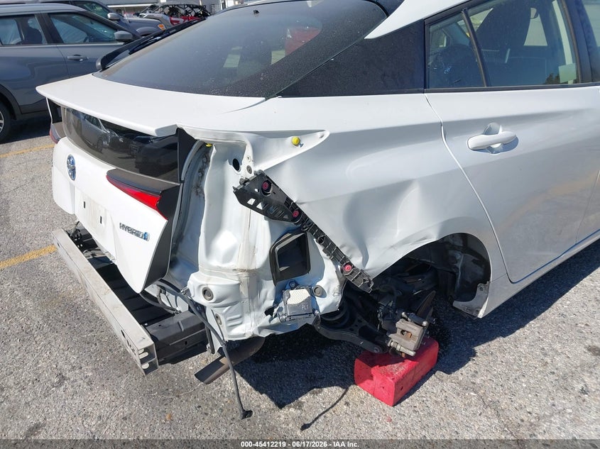 2021 Toyota Prius VIN JTDKAMFU2M3134732 IAAI salvage auction — REAR END, Salvage Title, sold $5,000 on 2026-07-14 (photo 6)