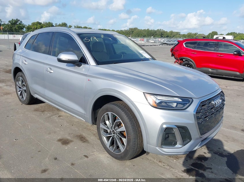 2024 Audi Q5 VIN WA1EAAFY6R2082799 IAAI salvage auction — NORMAL WEAR, Salvage Title, sold $17,700 on 2026-07-13 (photo 1)