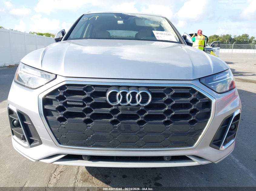 2024 Audi Q5 VIN WA1EAAFY6R2082799 IAAI salvage auction — NORMAL WEAR, Salvage Title, sold $17,700 on 2026-07-13 (photo 6)