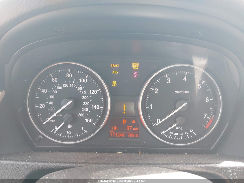 2014 BMW X1 VIN WBAVL1C59EVY22927 IAAI salvage auction — NORMAL WEAR, Clear (Tennessee), sold $125 on 2026-07-16 (photo 7)
