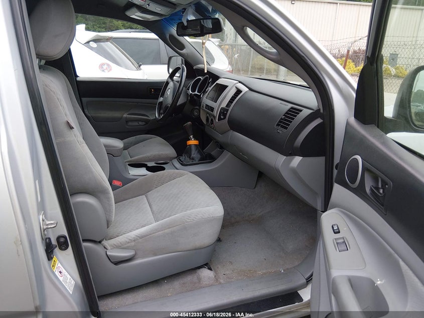 2009 Toyota Tacoma VIN 5TEUX42N89Z643335 IAAI salvage auction — LEFT SIDE, Salvage (Massachusetts), sold $4,150 on 2026-07-28 (photo 5)