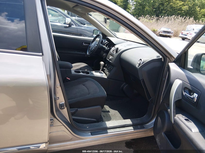 2011 Nissan Rogue sport VIN JN8AS5MV9BW269040 IAAI salvage auction — REAR END, Salvage - Greater Than 75% (Maryland), sold $275 on 2026-07-11 (photo 5)