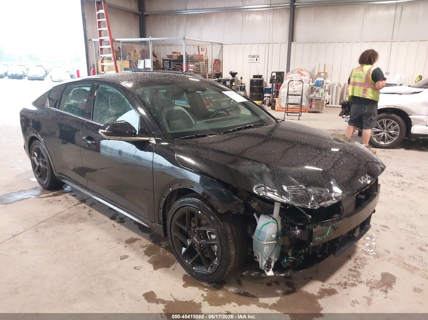 2025 Kia K4 VIN 3KPFW4DC4SE197804 — IAAI salvage auction photo