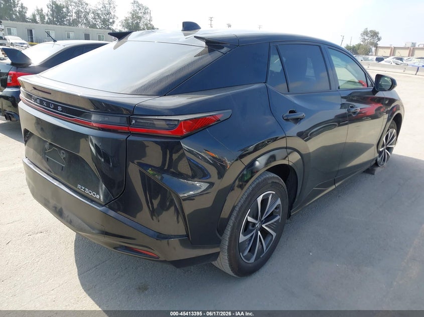 2024 Lexus Rz VIN JTJABABB0RA007649 IAAI salvage auction — SIDE, Salvage Title, sold $10,400 on 2026-07-29 (photo 4)