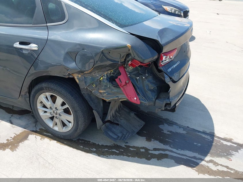 2016 Kia Optima VIN KNAGT4L36G5092261 IAAI salvage auction — NORMAL WEAR, Original (Texas), sold $975 on 2026-07-24 (photo 6)