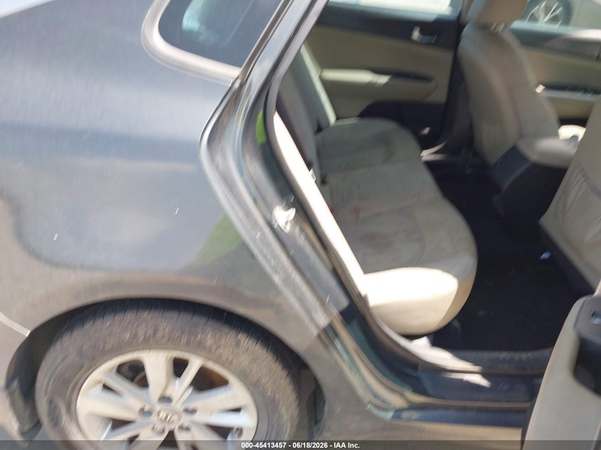 2016 Kia Optima VIN KNAGT4L36G5092261 IAAI salvage auction — NORMAL WEAR, Original (Texas), sold $975 on 2026-07-24 (photo 8)