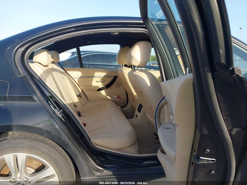 2016 BMW VIN WBA8E9G51GNT43856 IAAI salvage auction — FRONT END, Original (Texas), sold $2,500 on 2026-08-06 (photo 8)