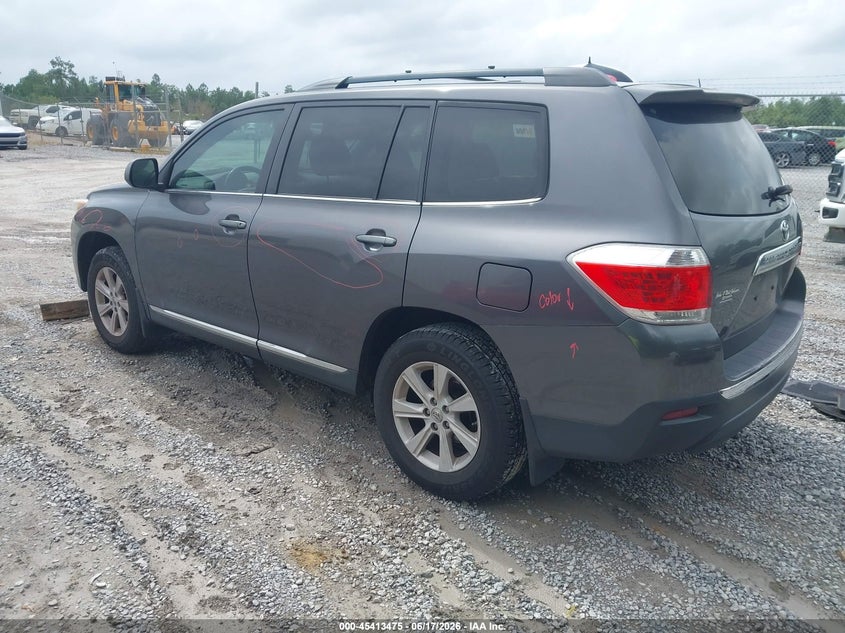 2013 Toyota Highlander VIN 5TDZK3EH2DS115753 IAAI salvage auction — ALL OVER, Salvage Title, sold $3,850 on 2026-07-16 (photo 3)