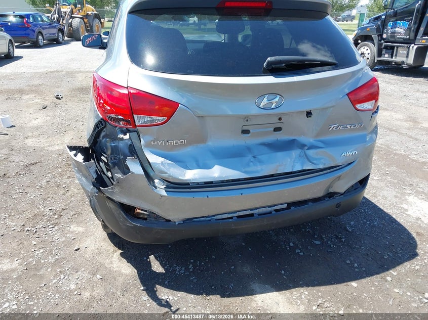 2013 Hyundai Tucson VIN KM8JUCAC0DU729287 IAAI salvage auction — FRONT & REAR, Salvage Title, sold $1,100 on 2026-07-09 (photo 6)