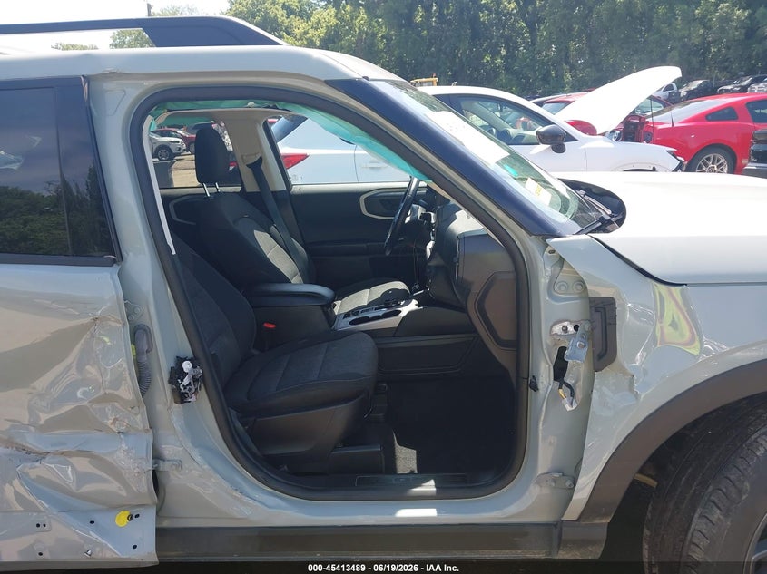 2024 Ford Bronco sport VIN 3FMCR9B68RRE95761 IAAI salvage auction — SIDE, Salvage Title, sold $8,100 on 2026-08-01 (photo 6)