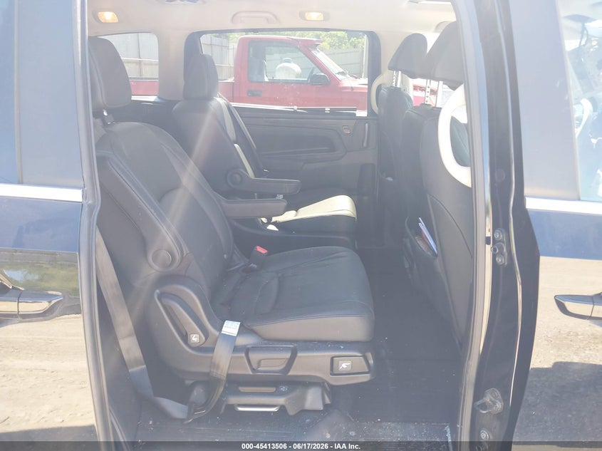 2026 Honda Odyssey VIN 5FNRL6H60TB023133 IAAI salvage auction — LEFT FRONT, Salvage Title, sold $13,600 on 2026-07-29 (photo 8)