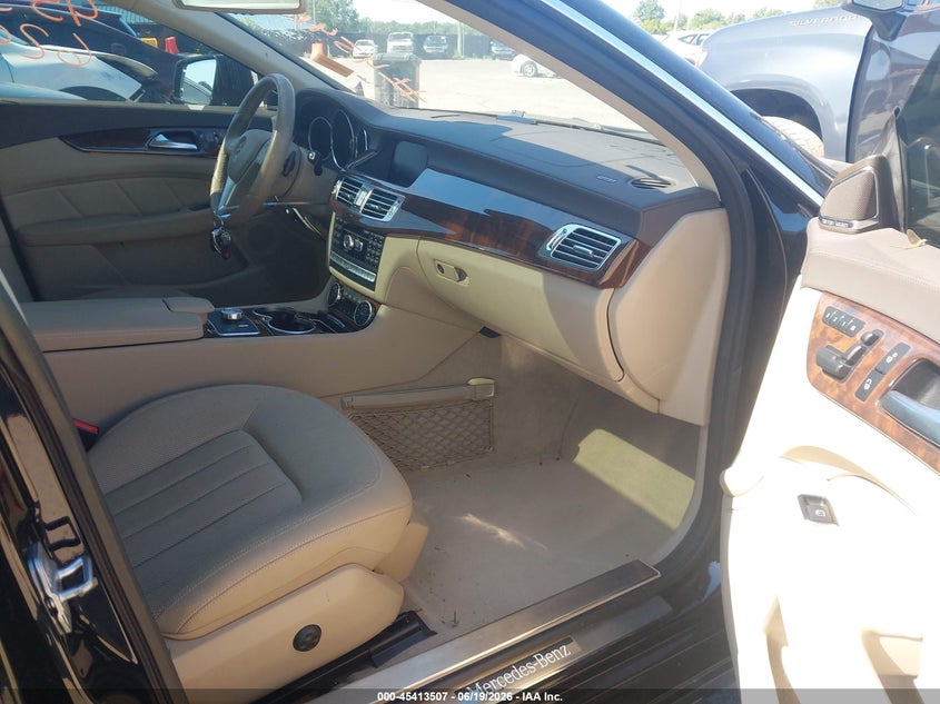 2013 Mercedes-benz Cls-klasse VIN WDDLJ9BB6DA064711 IAAI salvage auction — RIGHT FRONT, Salvage Title, sold $2,850 on 2026-07-21 (photo 5)