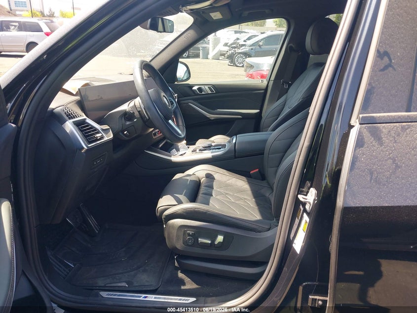 2025 BMW X5 VIN 5UX13EU04S9X56138 IAAI salvage auction — RIGHT FRONT, Salvage Certificate (California), sold $33,800 on 2026-07-10 (photo 5)