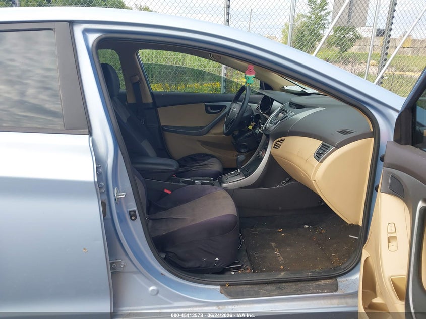 2013 Hyundai Elantra VIN KMHDH4AE6DU539700 IAAI salvage auction — NORMAL WEAR, Clear (Montana), sold $475 on 2026-07-29 (photo 5)