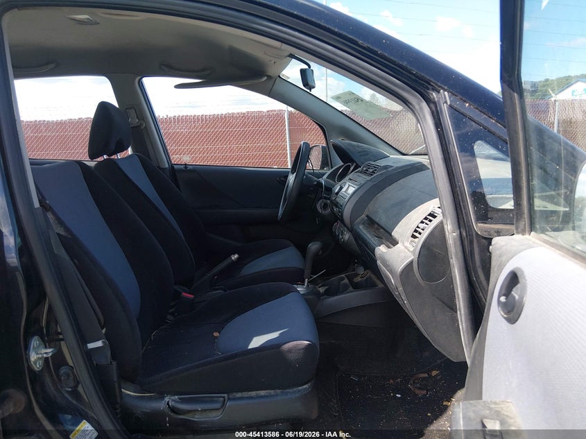 2007 Honda Fit VIN JHMGD38457S066049 IAAI salvage auction — NORMAL WEAR, Clear (Pennsylvania), sold $225 on 2026-07-15 (photo 5)
