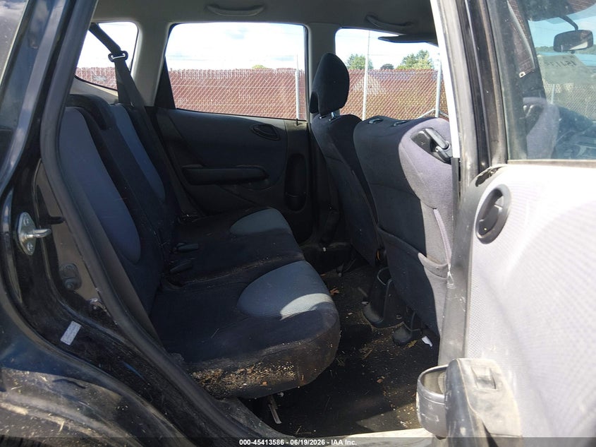 2007 Honda Fit VIN JHMGD38457S066049 IAAI salvage auction — NORMAL WEAR, Clear (Pennsylvania), sold $225 on 2026-07-15 (photo 8)