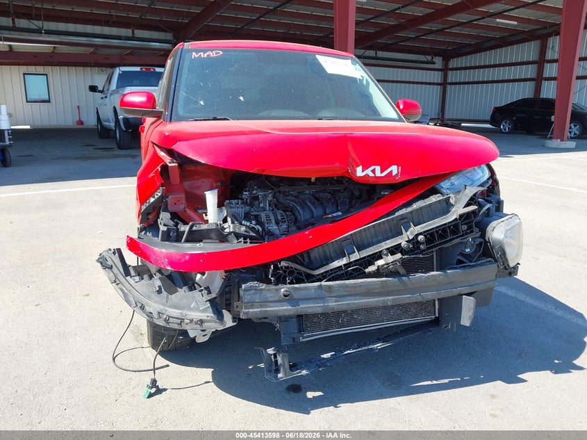 2022 Kia Soul VIN KNDJ23AU0N7157589 IAAI salvage auction — FRONT END, Clear (Arizona), sold $1,950 on 2026-07-07 (photo 6)