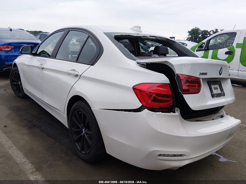 2017 BMW 3er VIN WBA8E5G32HNU43747 IAAI salvage auction — REAR END, Salvage (New Jersey), sold $1,600 on 2026-08-03 (photo 3)
