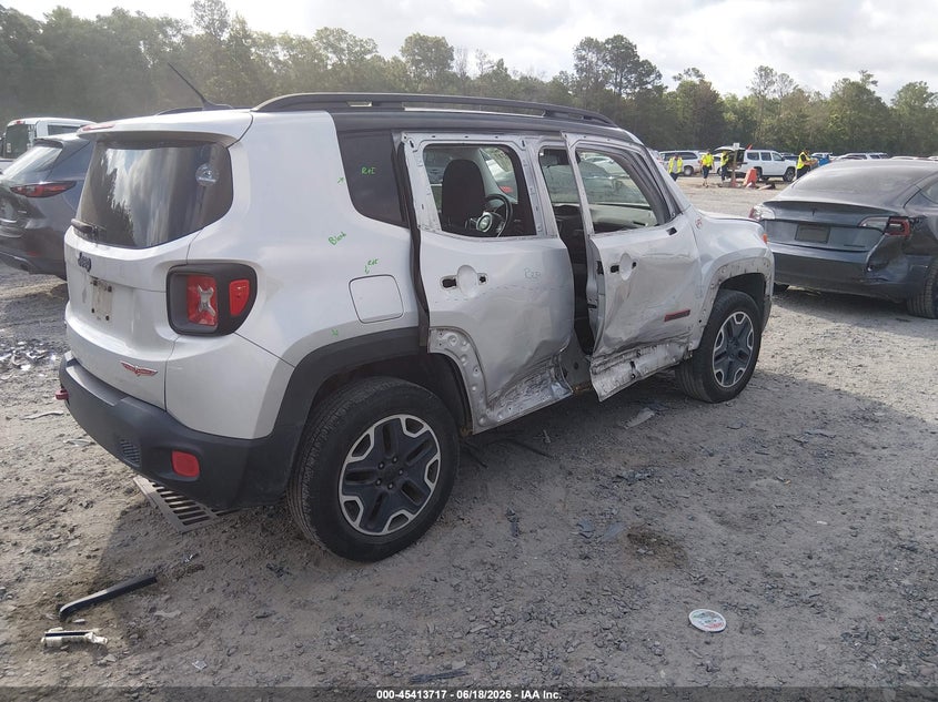 2016 Jeep Renegade VIN ZACCJBCT0GPD88332 IAAI salvage auction — SIDE, Salvage (South Carolina), sold $1,400 on 2026-07-15 (photo 4)