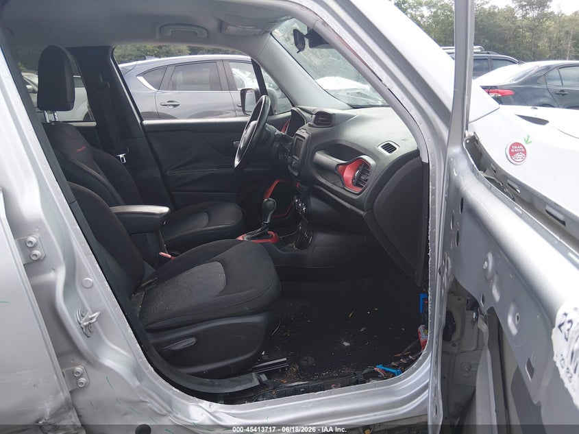 2016 Jeep Renegade VIN ZACCJBCT0GPD88332 IAAI salvage auction — SIDE, Salvage (South Carolina), sold $1,400 on 2026-07-15 (photo 5)
