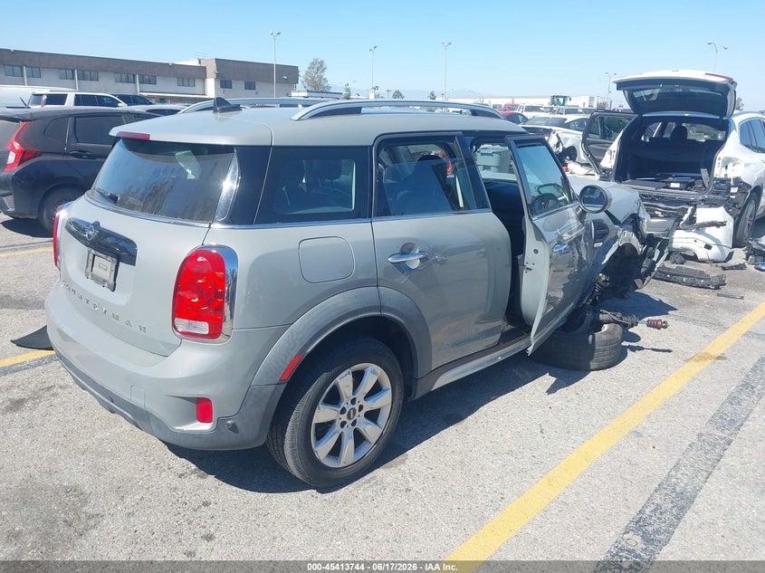 2019 Mini Countryman VIN WMZYS7C57K3F45257 IAAI salvage auction — RIGHT FRONT, Salvage Title, sold $1,700 on 2026-08-04 (photo 4)