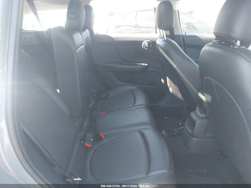 2019 Mini Countryman VIN WMZYS7C57K3F45257 IAAI salvage auction — RIGHT FRONT, Salvage Title, sold $1,700 on 2026-08-04 (photo 8)