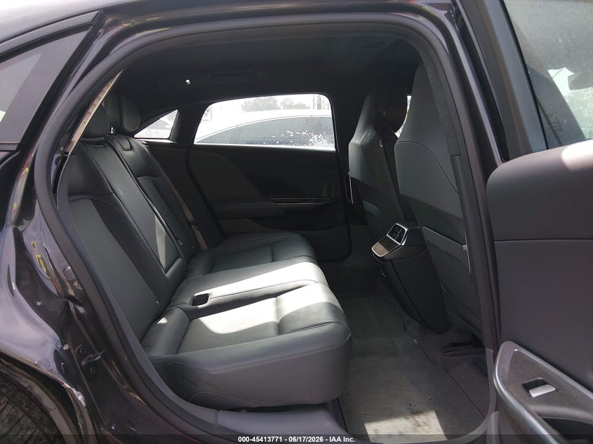 2023 Lucid Air VIN 50EA1PFA7PA009319 IAAI salvage auction — RIGHT SIDE, Salvage (California), sold $11,475 on 2026-07-15 (photo 8)
