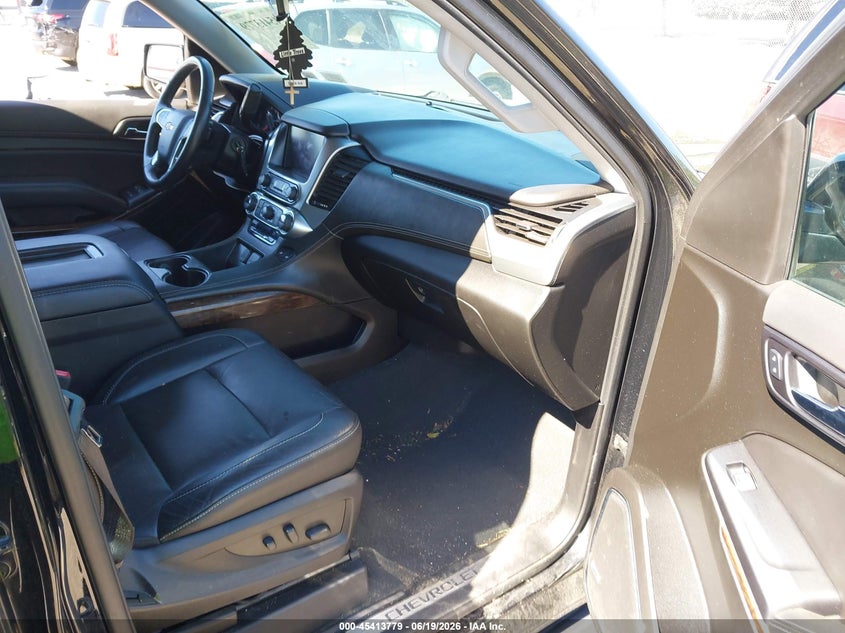 2019 Chevrolet Tahoe VIN 1GNSKBKC1KR362804 IAAI salvage auction — FRONT END, Salvage Title, sold $6,000 on 2026-07-25 (photo 5)