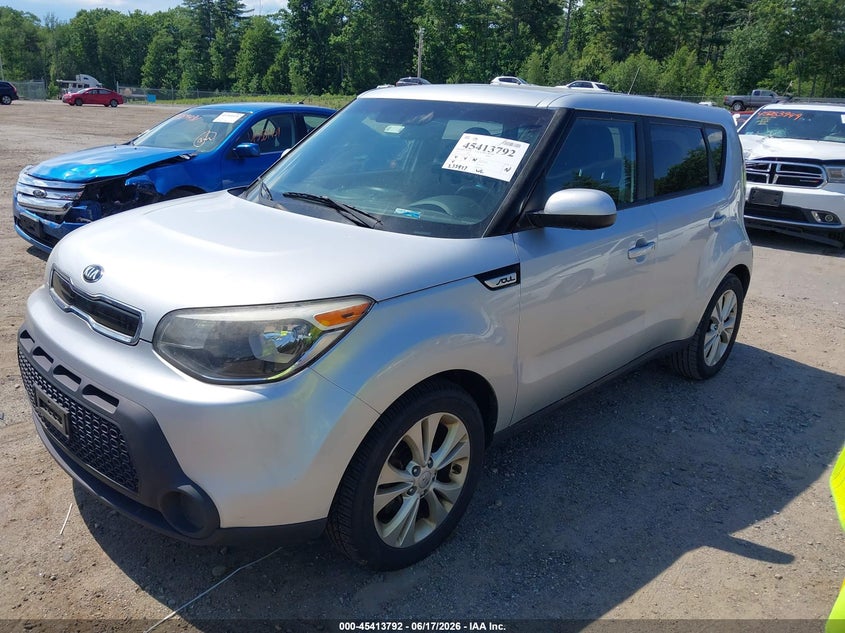 2015 Kia Soul VIN KNDJP3A52F7769059 IAAI salvage auction — NORMAL WEAR, Clear (Massachusetts), sold $800 on 2026-07-17 (photo 2)