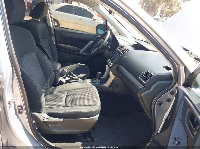 2017 Subaru Forester VIN JF2SJABC3HH436018 IAAI salvage auction — NORMAL WEAR, Clear - Dealer Only (California), sold $1,500 on 2026-07-21 (photo 5)
