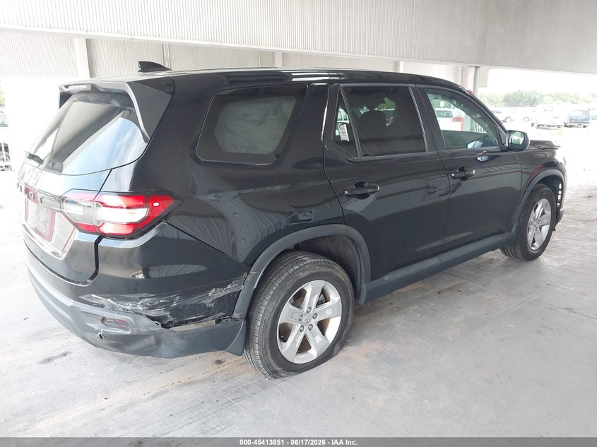 2023 Honda Pilot VIN 5FNYG2H23PB004765 IAAI salvage auction — RIGHT REAR, Salvage Title, sold $7,000 on 2026-07-24 (photo 4)