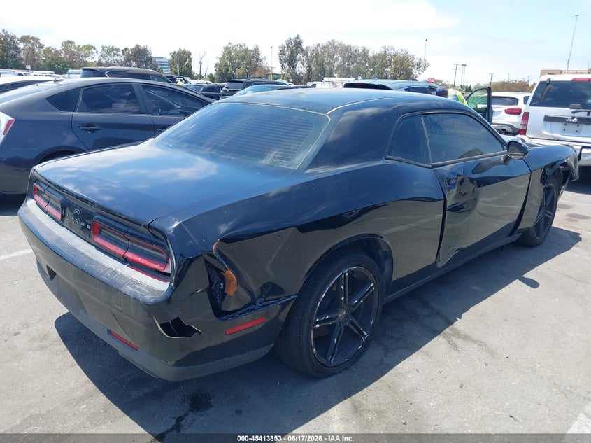 2016 Dodge Challenger VIN 2C3CDZAG5GH131565 IAAI salvage auction — LEFT & RIGHT, Salvage (California), sold $2,350 on 2026-07-09 (photo 4)