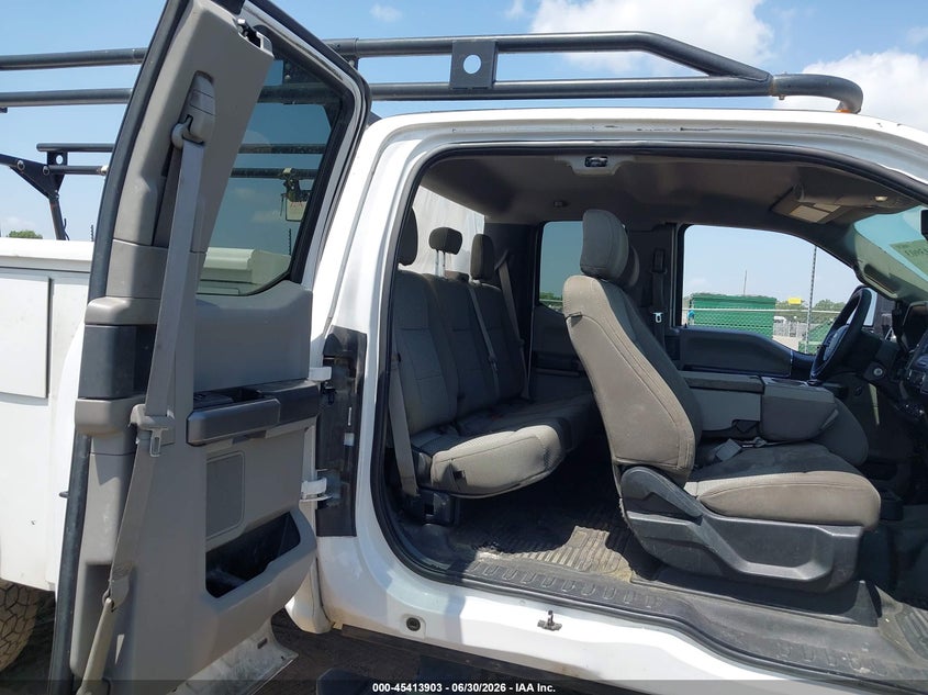 2019 Ford F350 VIN 1FD7X3B60KED71173 IAAI salvage auction — REAR END, Clear (Arkansas), sold $7,175 on 2026-07-29 (photo 8)