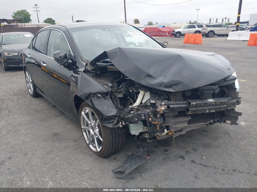 2014 Honda VIN JHMCR5F72EC000218 IAAI salvage auction — RIGHT FRONT, Salvage (California), sold $525 on 2026-07-27 (photo 6)