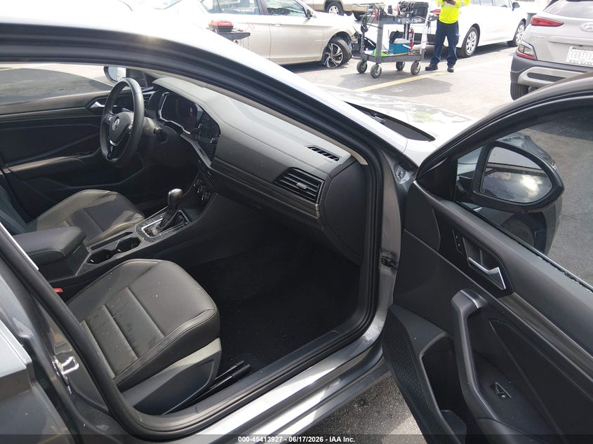 2021 Volkswagen Jetta VIN 3VWE57BU4MM091306 IAAI salvage auction — REAR END, Salvage Title, sold $4,100 on 2026-07-18 (photo 5)
