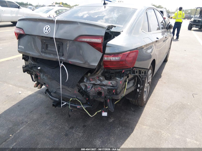 2021 Volkswagen Jetta VIN 3VWE57BU4MM091306 IAAI salvage auction — REAR END, Salvage Title, sold $4,100 on 2026-07-18 (photo 6)