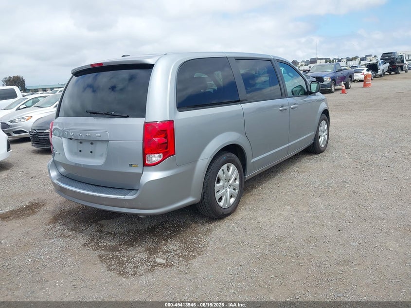 2018 Dodge Grand caravan VIN 2C4RDGBG5JR311798 IAAI salvage auction — NORMAL WEAR, Sf97 (California), sold $9,100 on 2026-07-28 (photo 4)