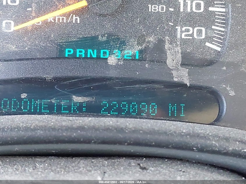2004 Chevrolet Suburban 1500 VIN 1GNEC16T14J201076 IAAI salvage auction — NORMAL WEAR, Clear - Dealer Only (California), sold $675 on 2026-07-07 (photo 7)