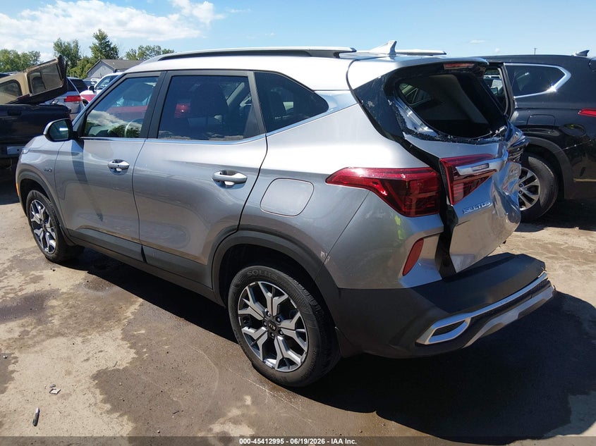 2021 Kia Seltos VIN KNDERCAA8M7218415 IAAI salvage auction — REAR END, Salvage (Ohio), sold $5,350 on 2026-07-14 (photo 3)