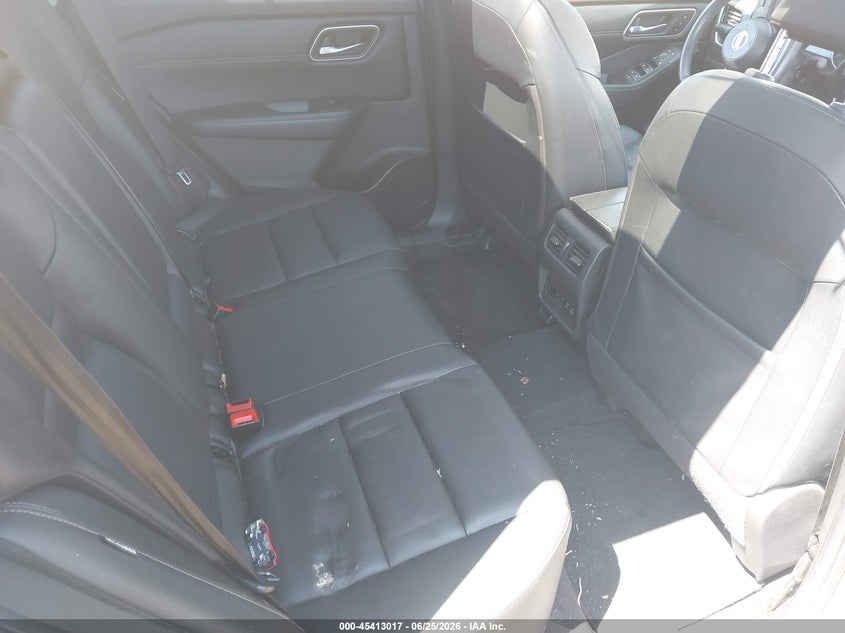 2021 Nissan Rogue VIN JN8AT3CB4MW236958 IAAI salvage auction — FRONT END, Wait Title, sold $75 on 2026-07-28 (photo 8)