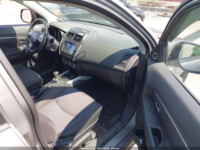 2011 Mitsubishi Outlander sport VIN JA4AR4AU2BZ004109 IAAI salvage auction — FRONT END, Original (Maine), sold $475 on 2026-07-15 (photo 5)