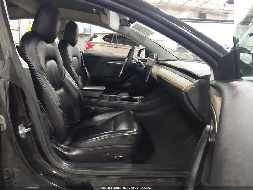 2021 Tesla Model 3 VIN 5YJ3E1EB0MF065579 IAAI salvage auction — REAR END, Salvage (Iowa), sold $7,750 on 2026-07-21 (photo 5)