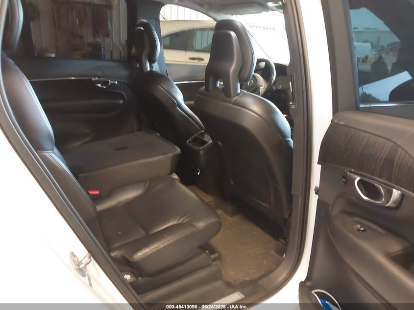 2020 Volvo Xc90 VIN YV4A22PK4L1584173 IAAI salvage auction — REAR END, Clear (Michigan), sold $9,100 on 2026-07-21 (photo 8)