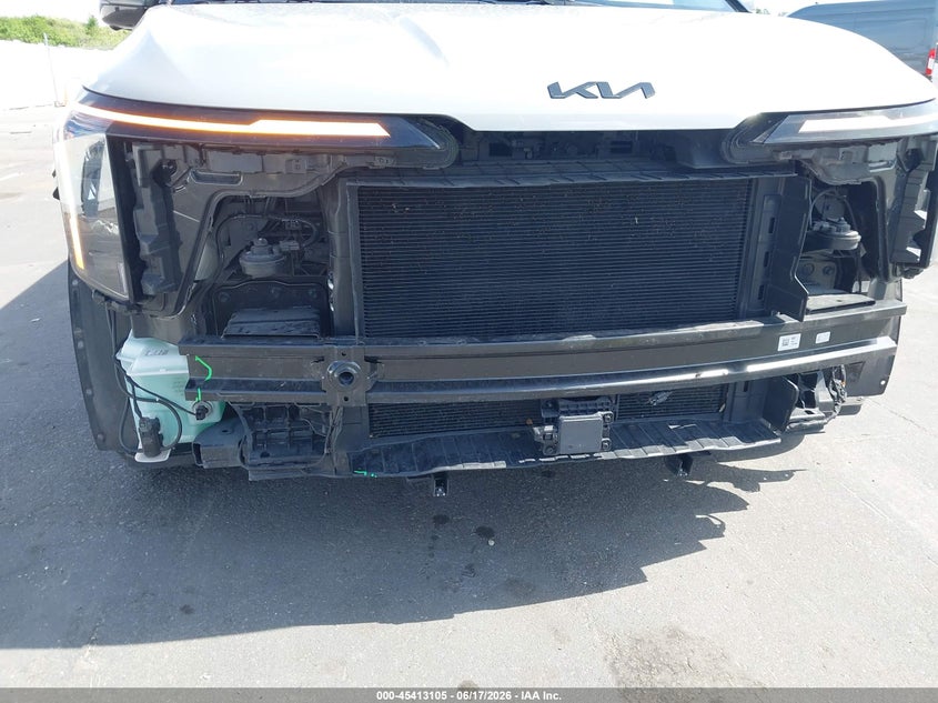 2025 Kia VIN KNDNE5K33S6484869 IAAI salvage auction — FRONT END, Salvage Title, sold $18,100 on 2026-07-16 (photo 6)
