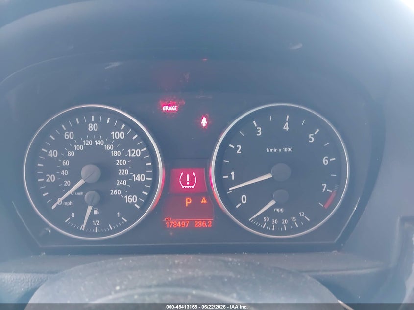 2006 BMW 3 series VIN WBAVB13546PT26667 IAAI salvage auction — FRONT & REAR, Salvage (California), sold $425 on 2026-07-18 (photo 7)